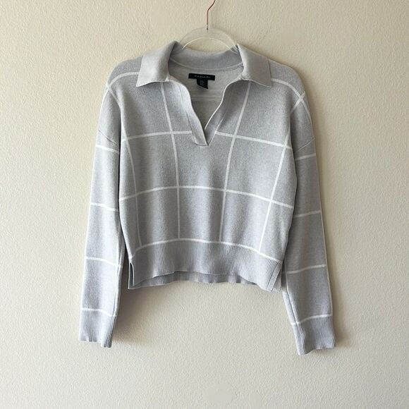TAHARI Windowpane Gray Collared V Neck Sweater with White Grid Pattern - Picture 1 of 9